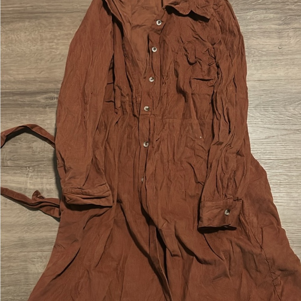 Chic Brown Button-Up Dress